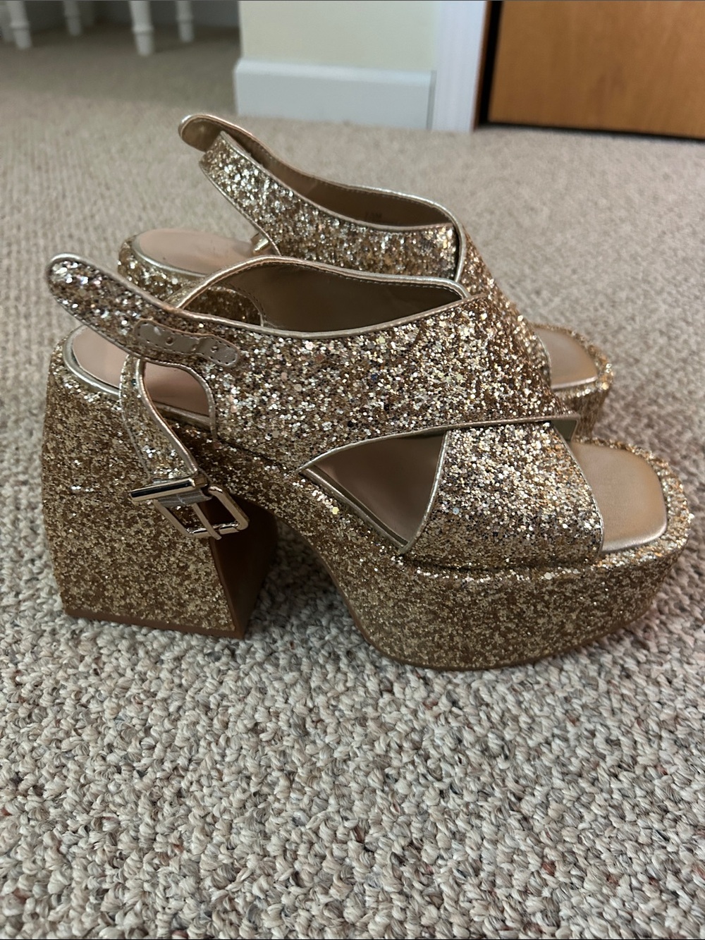 Giani Bernini Gold Glitter Platform Block Heels